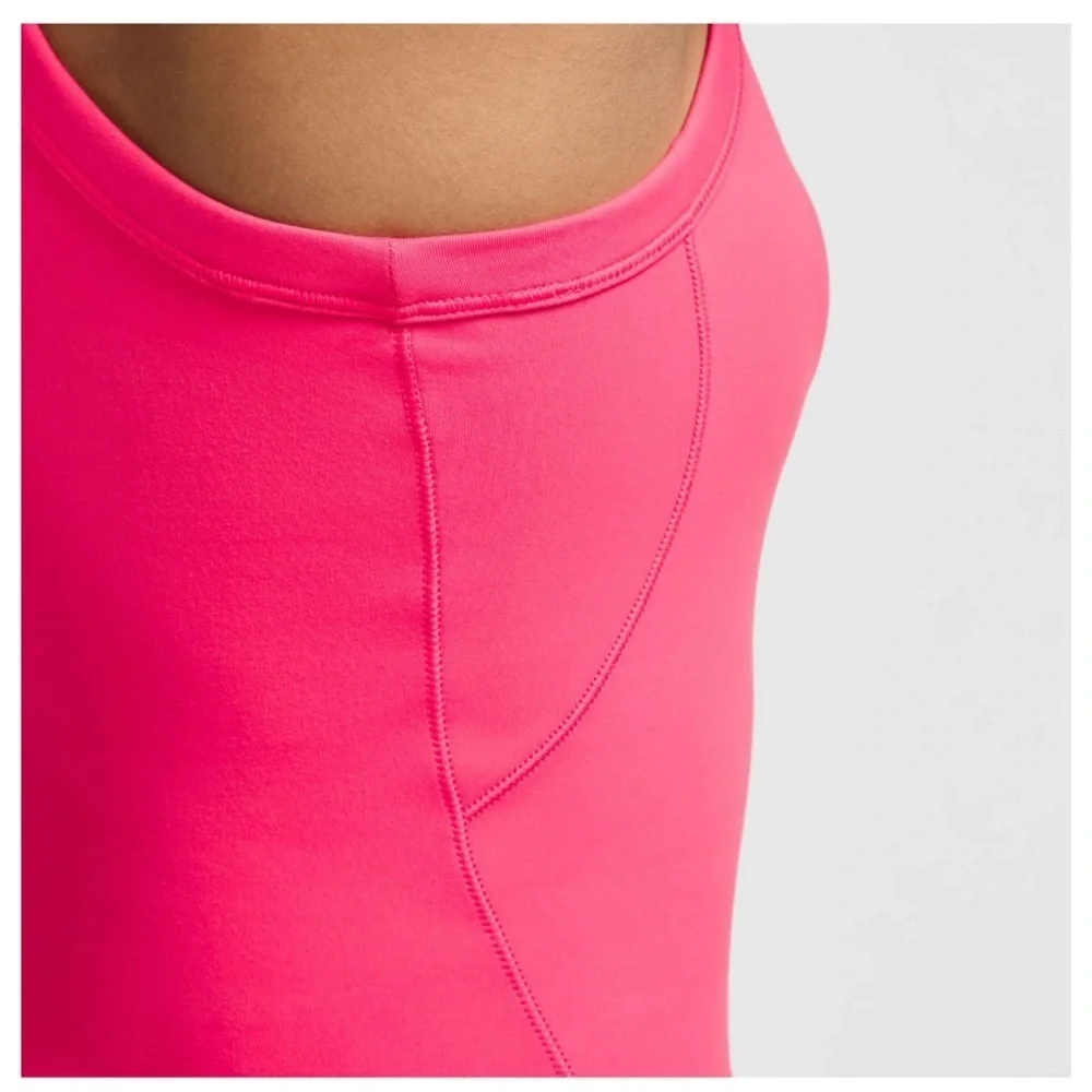 Nike Women's One Fitted Dri-FIT Cropped Tank Top